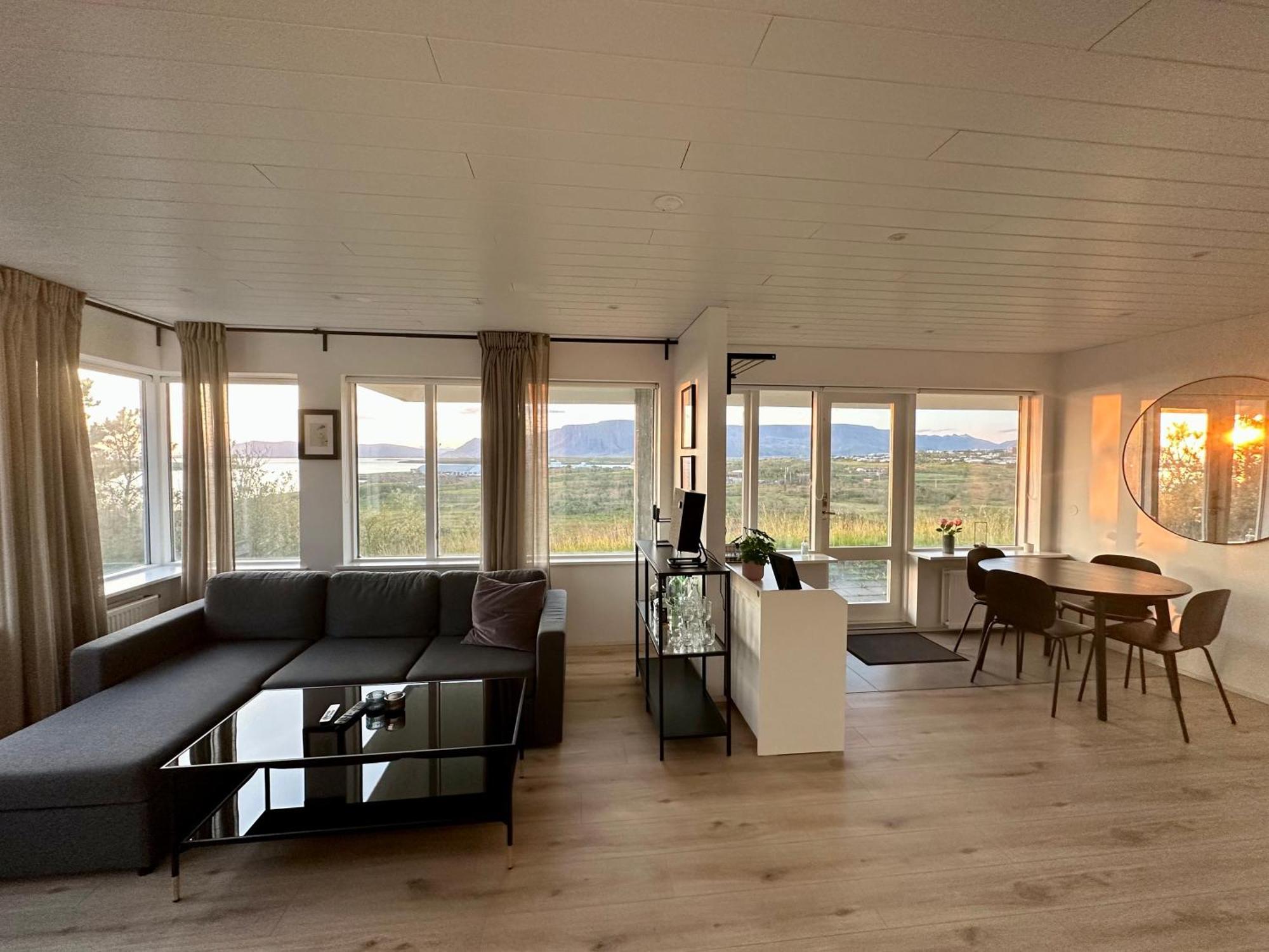 Charming 1-Bedroom Condo With Stunning View Reykjavík Exterior foto